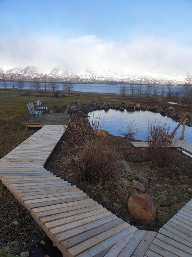 Hotel Sveinbjarnargerdi Svalbarthseyri Екстериор снимка
