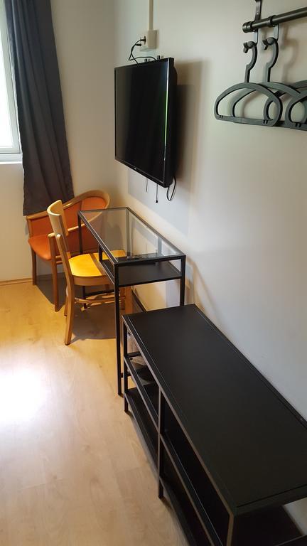 Hotel Sveinbjarnargerdi Svalbarthseyri Екстериор снимка